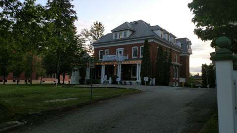 Auberge de Jeunesse Magog Orford